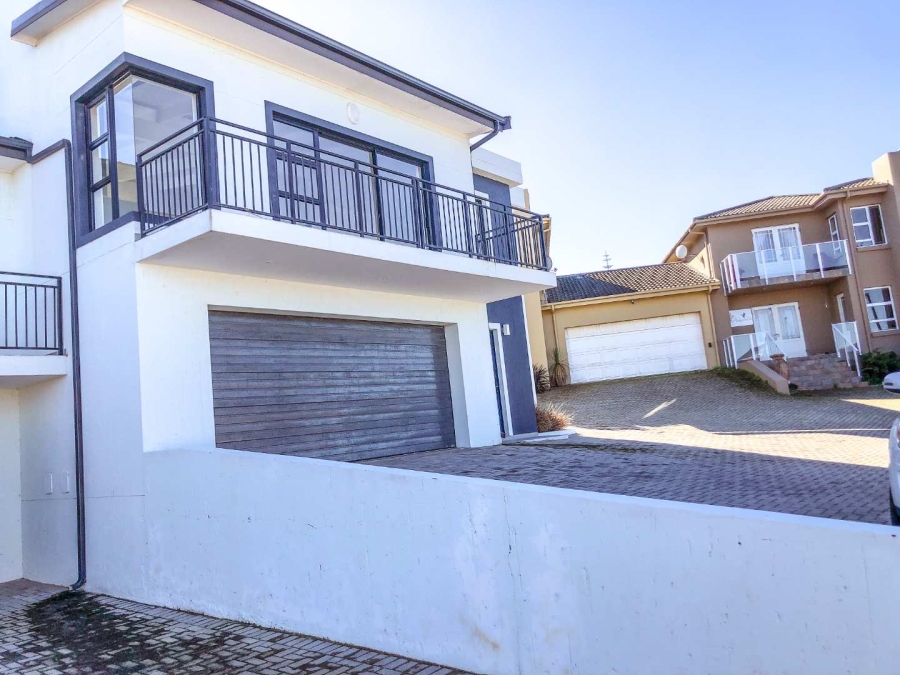 3 Bedroom Property for Sale in Dana Bay Western Cape